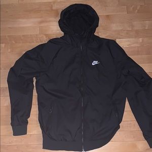 Nike Men’s windbreaker